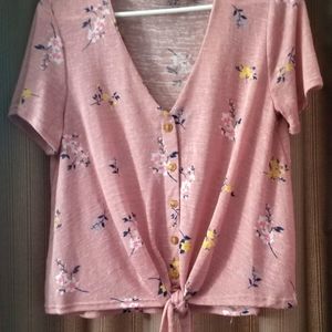 Hippie Rose Short sleeve floral top